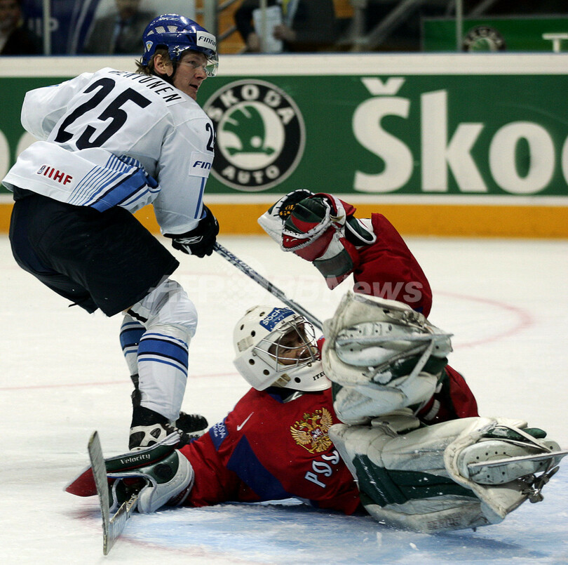 ＜アイスホッケー 世界選手権大会2007＞フィンランド OTの末ロシアを降し決勝進出 - ロシア