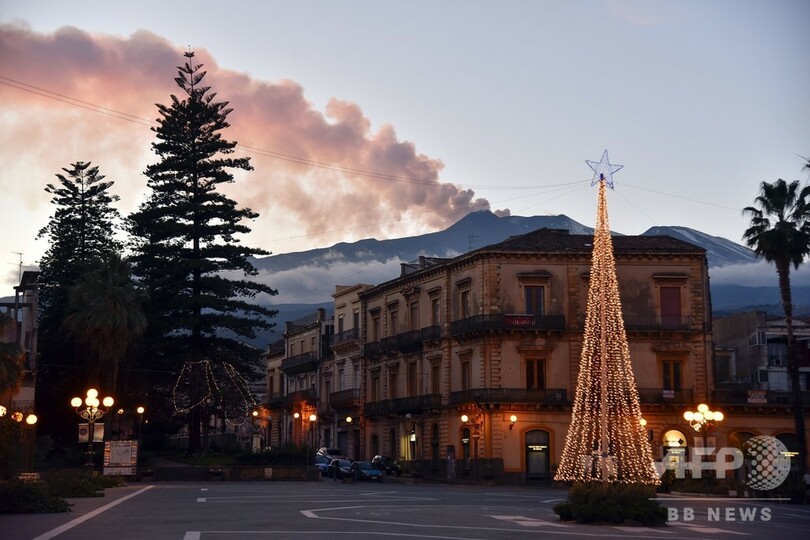 イタリア・エトナ山近郊でM4.8の地震 複数の負傷者