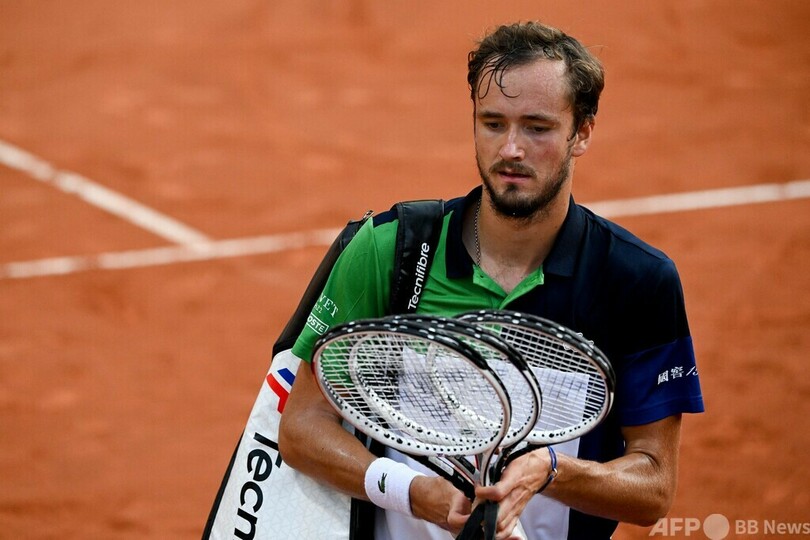 メドベ復帰戦飾れず、全仏OP制覇には否定的 ジュネーブOP