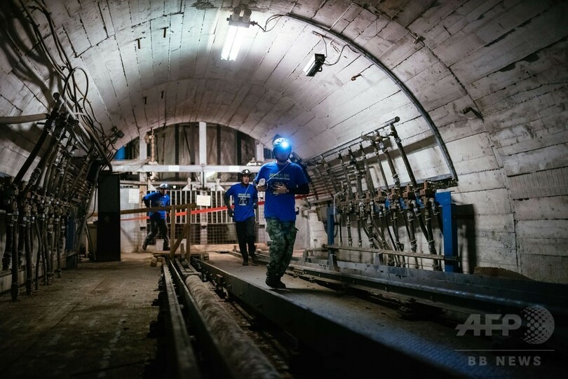 坑道のマラソン「Jamatlon」、スロベニアで開催