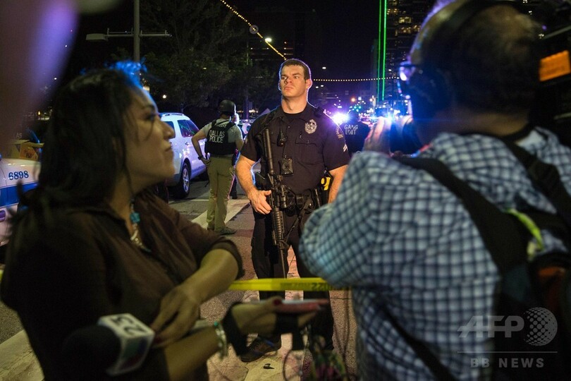 米警官狙撃、ダルビッシュらスポーツ界からも声「銃暴力に終わりを」