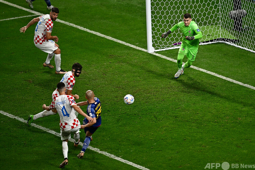 日本またも8強入りかなわず、PK戦でクロアチアに屈す カタールW杯