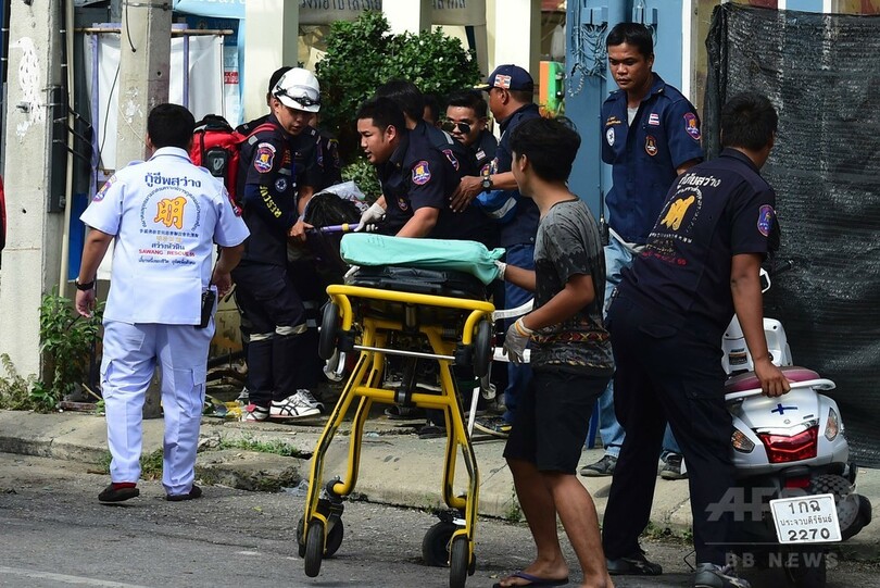タイ各地で8件の爆発 計4人死亡 スラタニやプーケット島でも 写真12枚 国際ニュース Afpbb News タイ各地で8件の爆発 計4人死亡 スラタニやプーケット島でも 写真12枚 国際ニュース Afpbb News