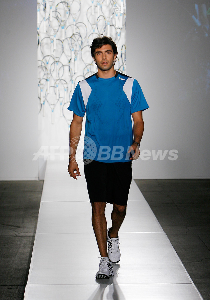 「ウィルソン」、NYで新作テニスウェアのファッションショー