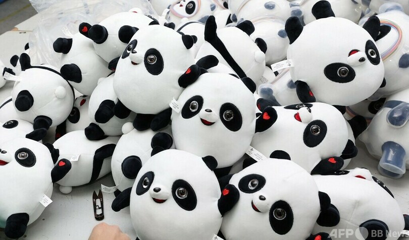 無許可の五輪マスコット菓子、中国各地で摘発