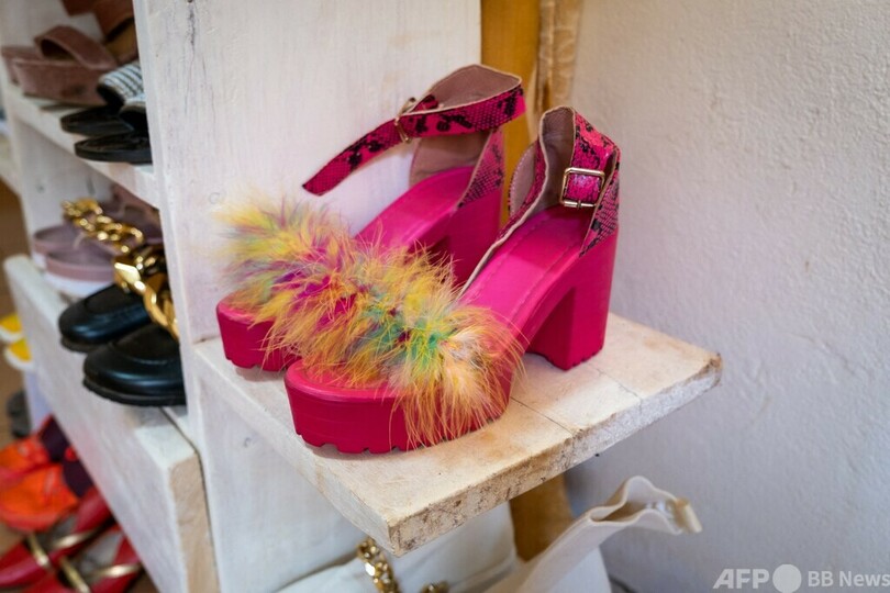 内戦・貧困・ネットなし 中央アフリカで奮闘する女性ラッパー