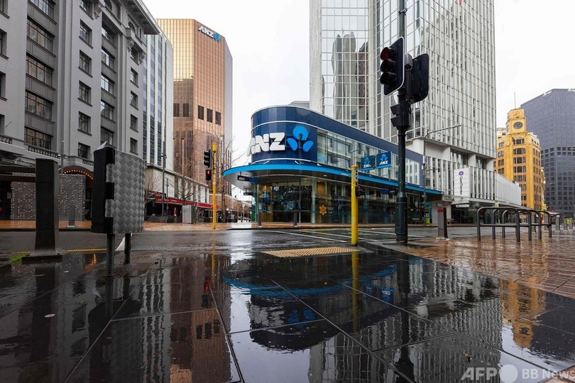 NZ、ロックダウン4日延長 デルタ株拡大で