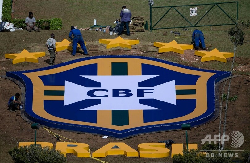 サッカーブラジル代表、男女平等賃金に 連盟発表