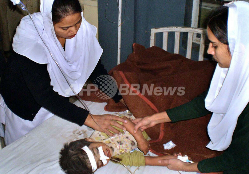 パキスタンでまた自爆攻撃、9人が死亡 24時間で3回目