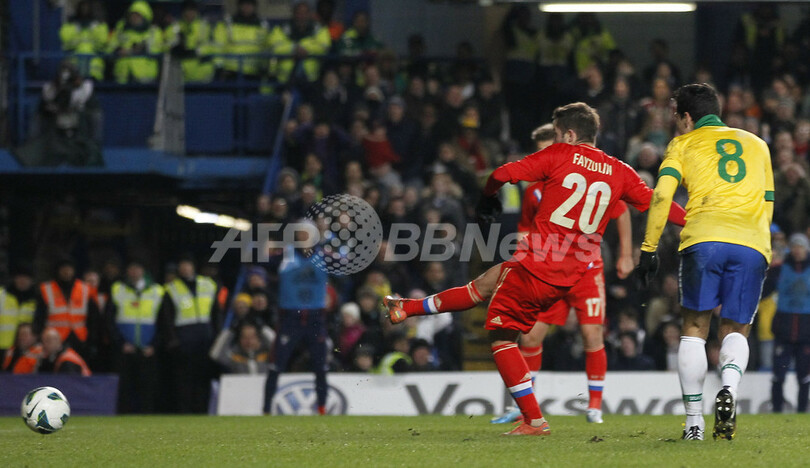 ブラジルとロシアは引き分け、サッカー国際親善試合