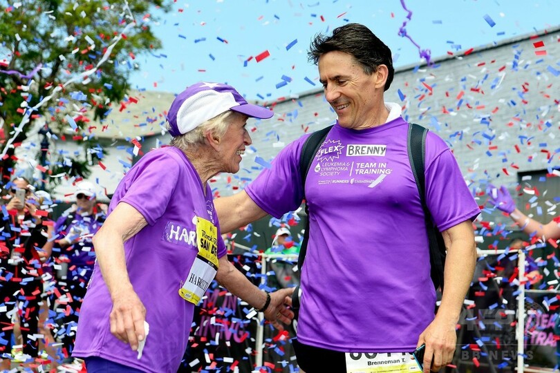 米92歳がフルマラソン完走、女性の最高齢記録を樹立