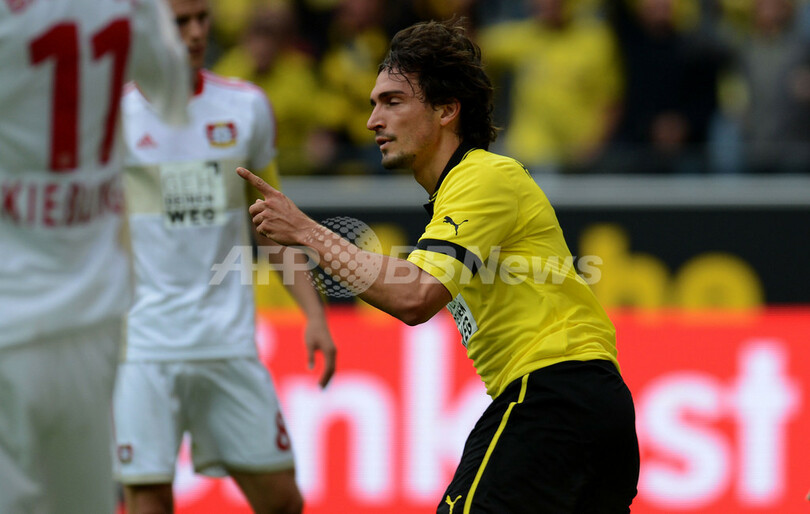 ドルトムントがレバークーゼン下し3位浮上