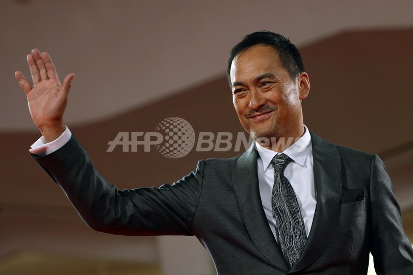 『許されざる者』の渡辺謙、ベネチア映画祭に登場