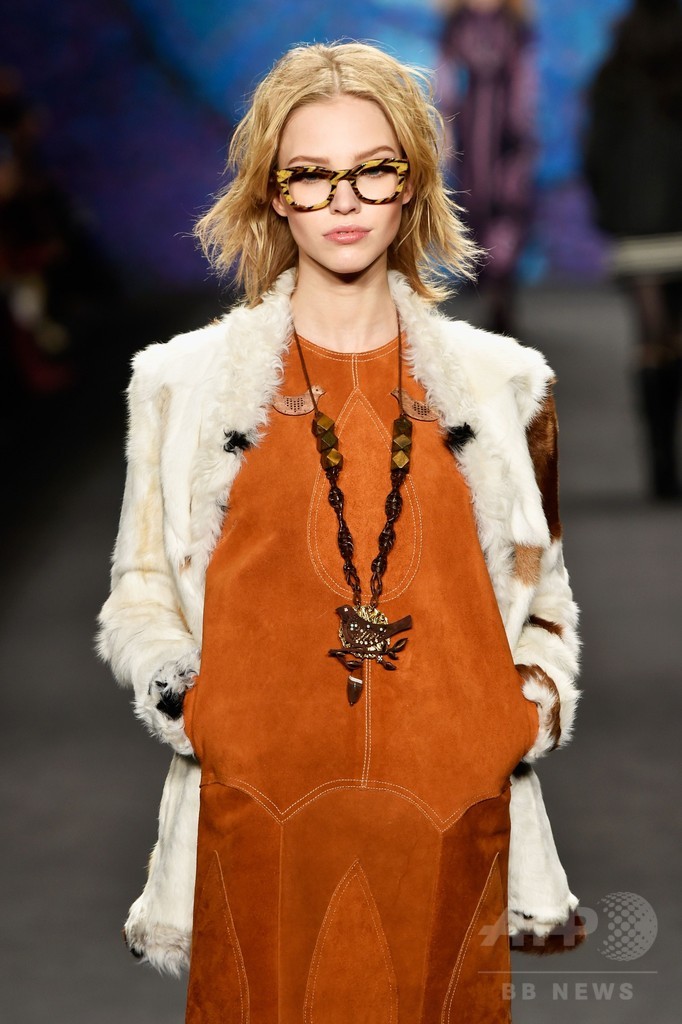 スカンディナビアのバイキングからインスパイア、「アナ スイ」15/16年秋冬