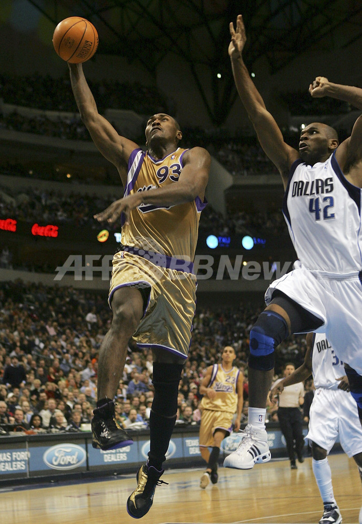 ＜06-07NBA＞マーベリックス キングスを逆転で降し今季36勝目 - 米国