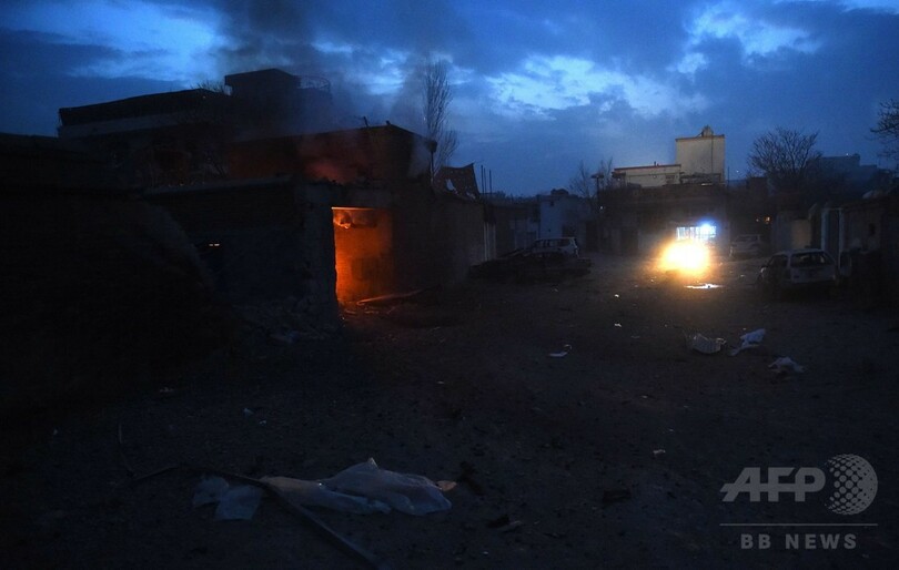 フランス料理店に自爆攻撃、17人死傷 アフガニスタン