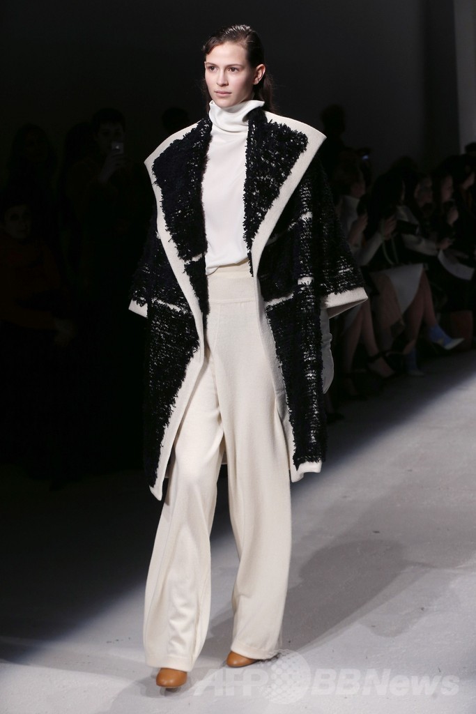 ＜14/15年秋冬パリコレクション＞クリスチャン・ワイナンツ