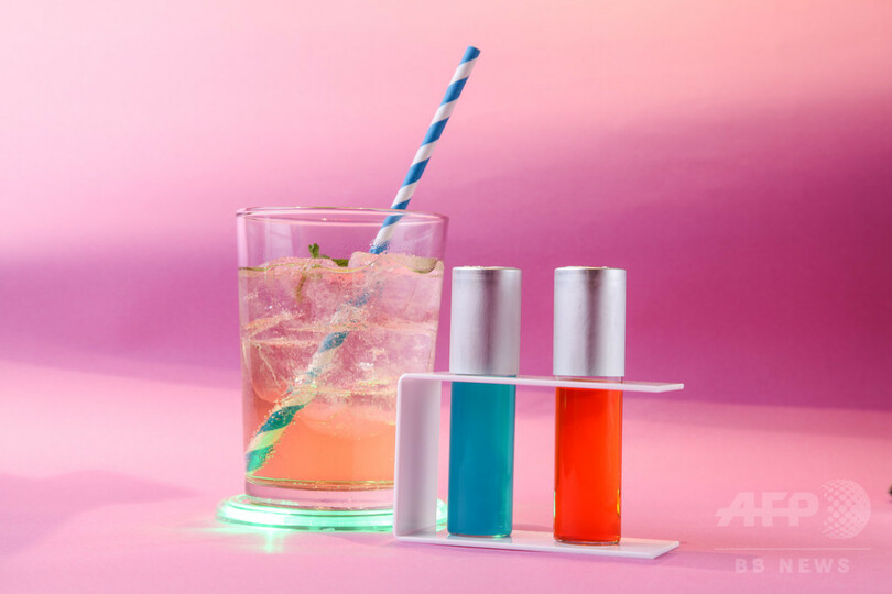 ケーキ型メリーゴーランドにモンスターガール、日本のカワイイ文化を原宿から世界に