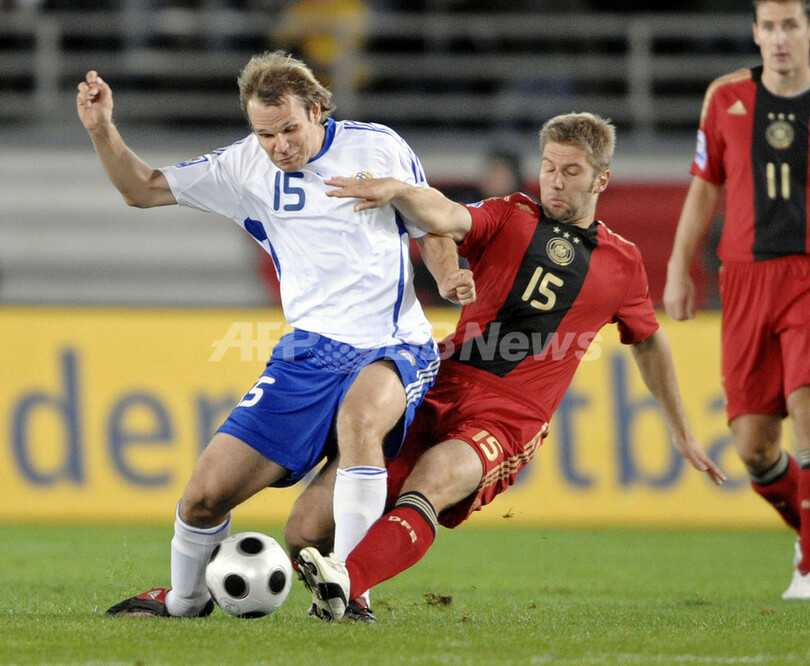 ドイツ クローゼのハットトリックの活躍でフィンランドと引き分ける