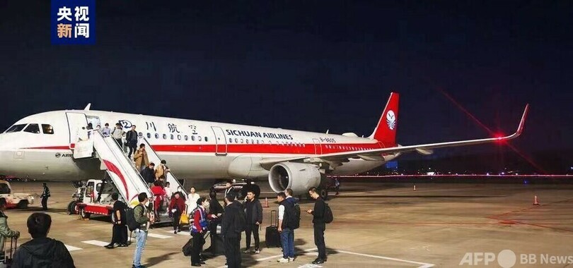中国の旅客機 バードストライクで引き返し機体交換後目的地へ