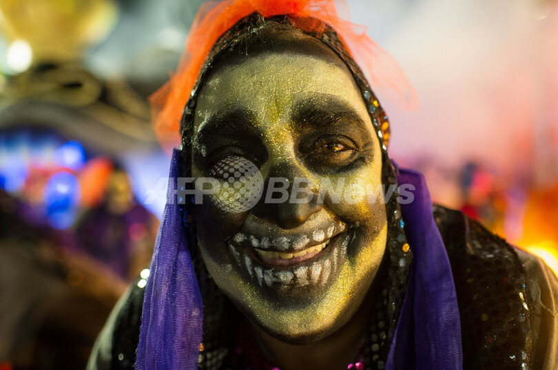 サンパウロのカーニバル、華やかに開幕