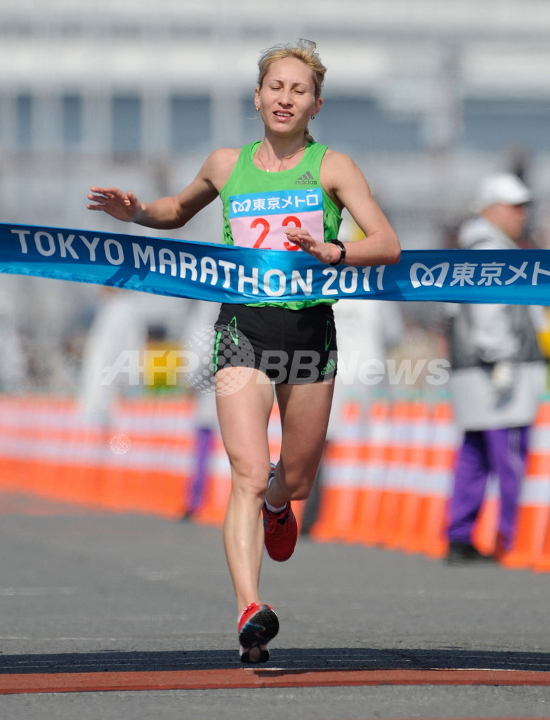 男子はメコネン 女子はアリャソワが優勝、東京マラソン