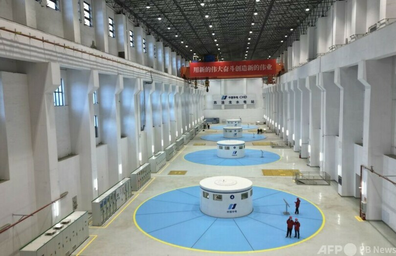 中国四川省とチベットの境界付近にある蘇窪龍水力発電所 すべてのユニットが稼働