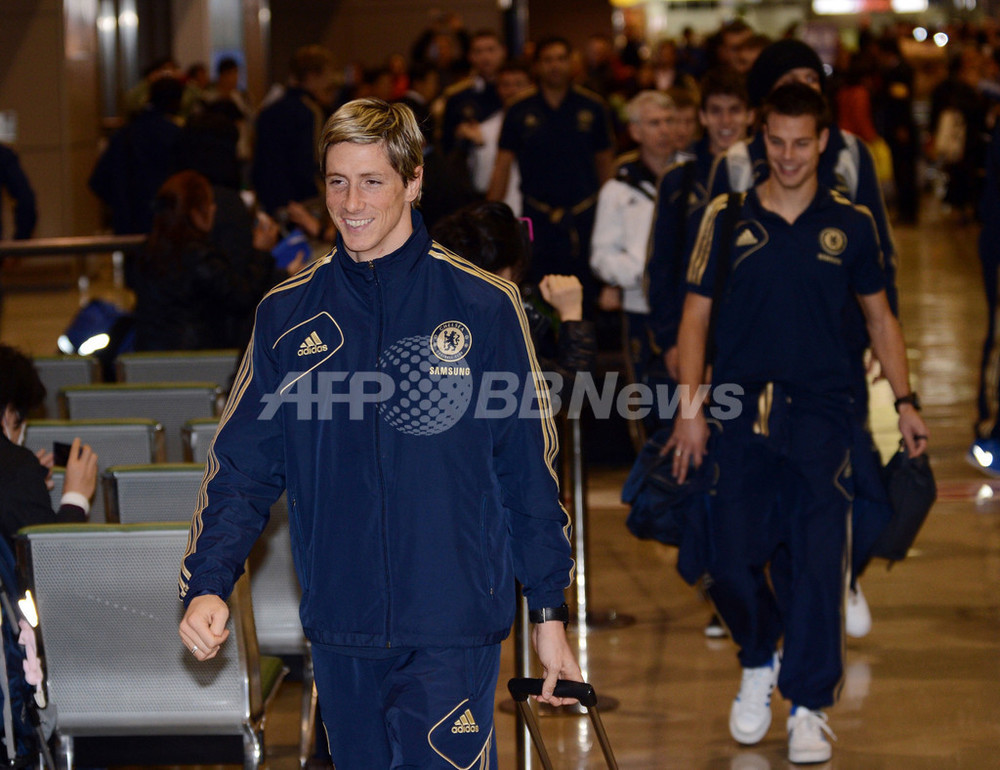 チェルシーがクラブW杯で日本に来日した時の選手のサインボールです！交渉受けます img_9a40eaa51559439abe51a2f781