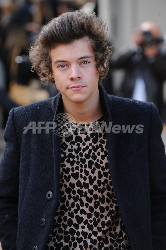 ハリー スタイルズにブリティッシュ スタイル賞 ブリティッシュ ファッション アワード 写真1枚 国際ニュース Afpbb News