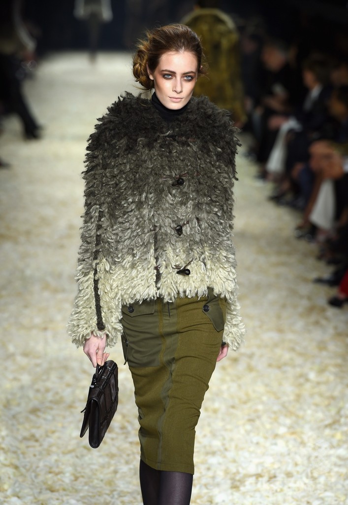 生まれ育ったサンタフェから着想を得たボヘミアンシック、「トム フォード」15/16年秋冬