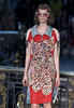 フランス・パリ市内で発表された「ツモリチサト（TSUMORI CHISATO）」12年春夏コレクション（2011年10月1日撮影）。(c)AFP/FRANCOIS GUILLOT