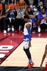 NBAオールスターゲーム2016。ダンクシュートを決めるインディアナ・ペイサーズのポール・ジョージ（2016年2月14日撮影）。(c)AFP/Getty Images/Elsa