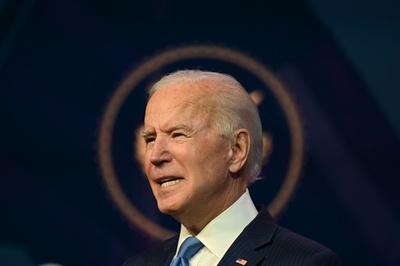 バイデン氏、米大統領選での勝利確定 選挙人投票で過半数獲得