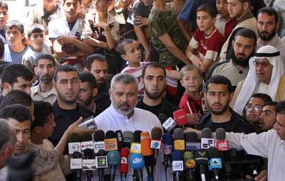 ハニヤ首相、拉致されたBBC記者の解放をあらためて呼びかけ