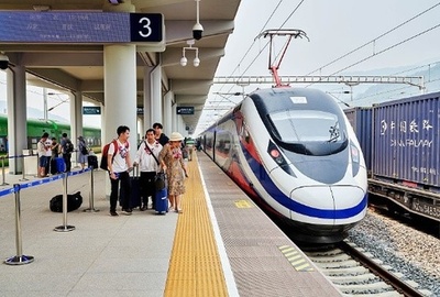 中国・ラオス鉄道開業4年 旅客6250万人および貨物7250万トンを輸送
