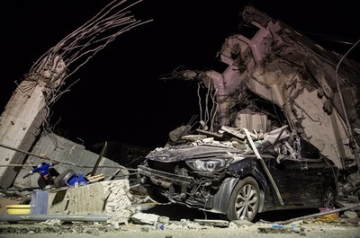 台湾地震、倒壊住宅の死者100人超える