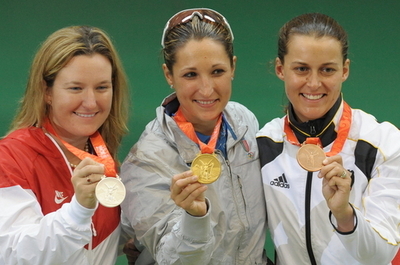 カイネロ 射撃・女子クレー・スキートで金メダル獲得