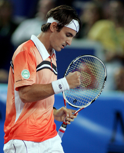 ロブレド マウーを降し決勝進出