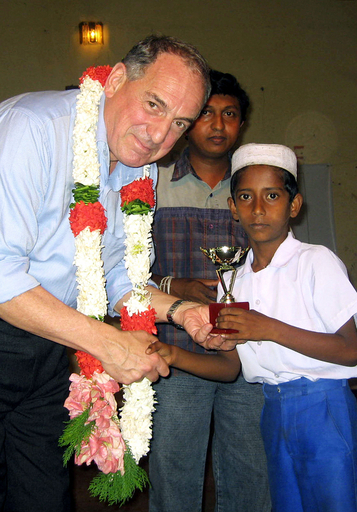 旧植民地時代の事業評価道中の英外務連邦相 - スリランカ