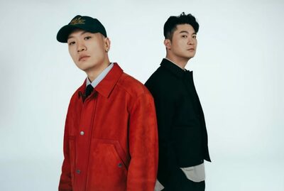 Dynamic Duo、難聴児支援に寄付、継続的な社会貢献