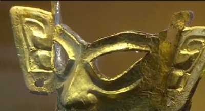 三星堆から再び新たな文化財! 修復された金の仮面が初披露 中国