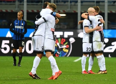 インテルが首位陥落、ウディネーゼに3失点で今季初黒星