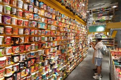 中国のインスタント麺に高級化の波