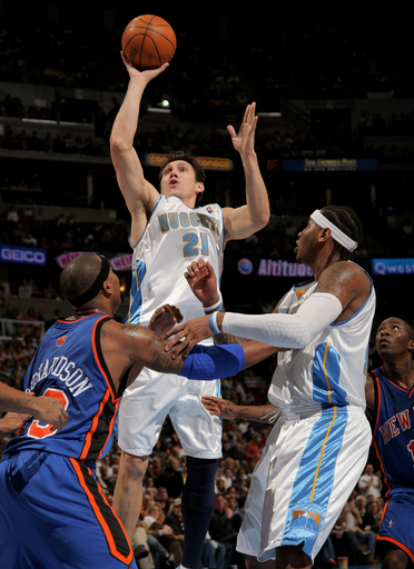 ナゲッツ ニックスを降しシーズン7勝目