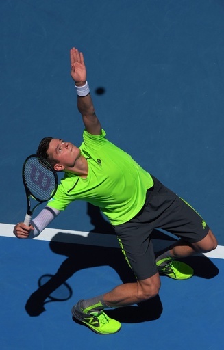 ラオニッチ、力強いサーブで4回戦進出決める 全豪オープン