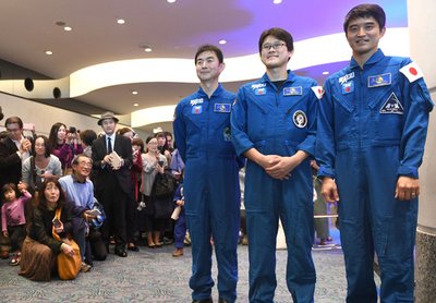 宇宙飛行士に歓声、JAXAイベント「きぼう、その先へ」　神奈川