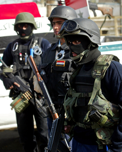 治安対策を協議中に武力衝突、米兵5人死亡 - イラク