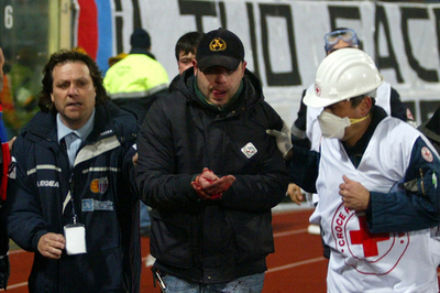 ＜サッカー セリエA＞シチリア・ダービーで大暴動で警官1人が死亡、週末の全試合が中止に - イタリア