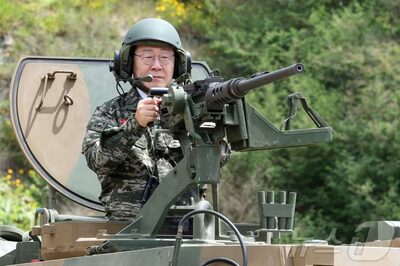 韓国・李在明大統領、延坪部隊で実弾射撃…「徴兵から募兵へ」