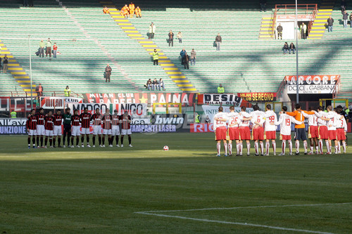 サッカー 欧州チャンピオンズリーグ Acミラン セルティックとのホームゲームは通常開催に イタリア 写真1枚 ファッション ニュースならmode Press Powered By Afpbb News